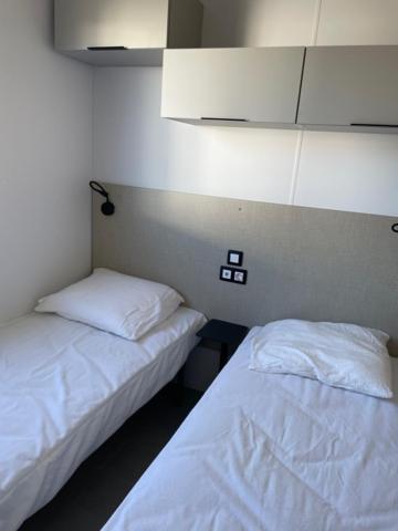 Camping Oasis Middelkerke Romy 1, 2, 3, 4 ออสเทนด์ ภายนอก รูปภาพ